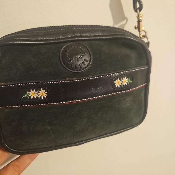 Vintage MICHEL JORDI 5"x7" Cross Body / Belt Purse Green Suede Black Leather - Picture 3 of 12